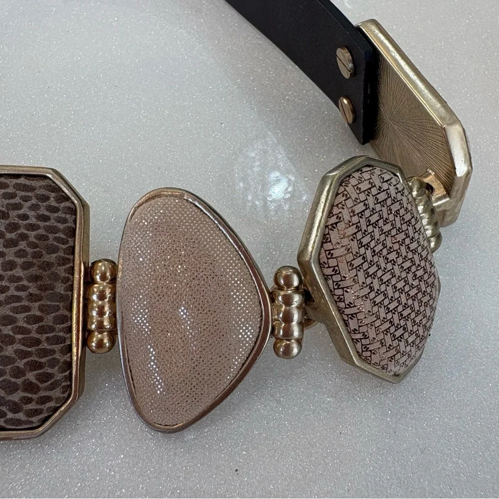 Chico’s Genuine Leather Belt Beige Taupe Stones  Adjustable S/M Natural